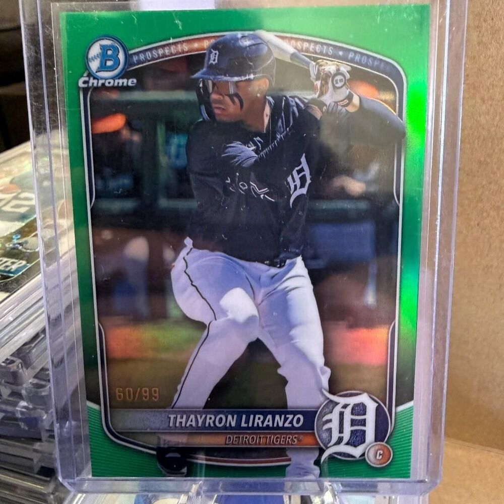 Unbranded Green and Black Trading-cards